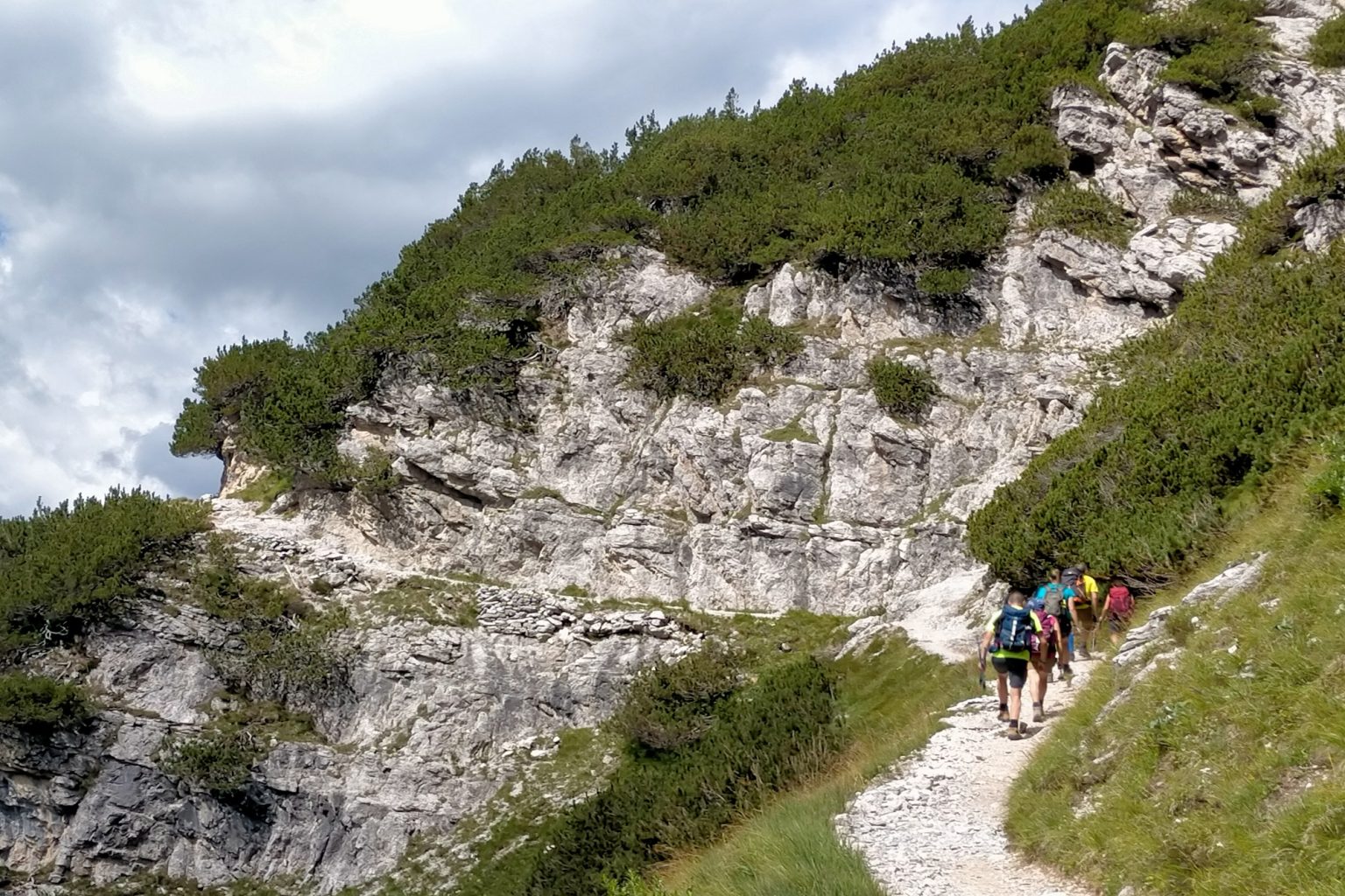 understanding-the-hiking-difficulty-levels-trek-mi-italy